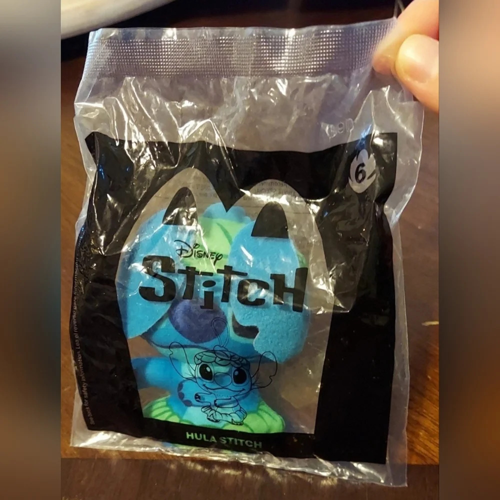 2022 McDonald's Disney's Stitch #6 Happy Meal Toy | Collectable